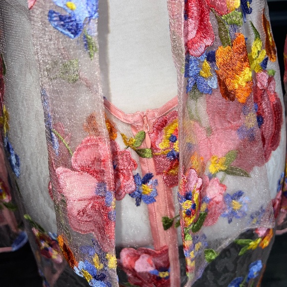 NWT For love & lemons Percy mini dress Peonies Size LARGE - Picture 10 of 14